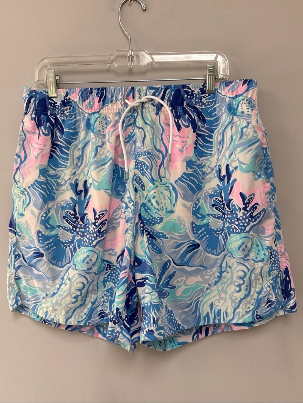 Lilly Pulitzer Swim Trunks L